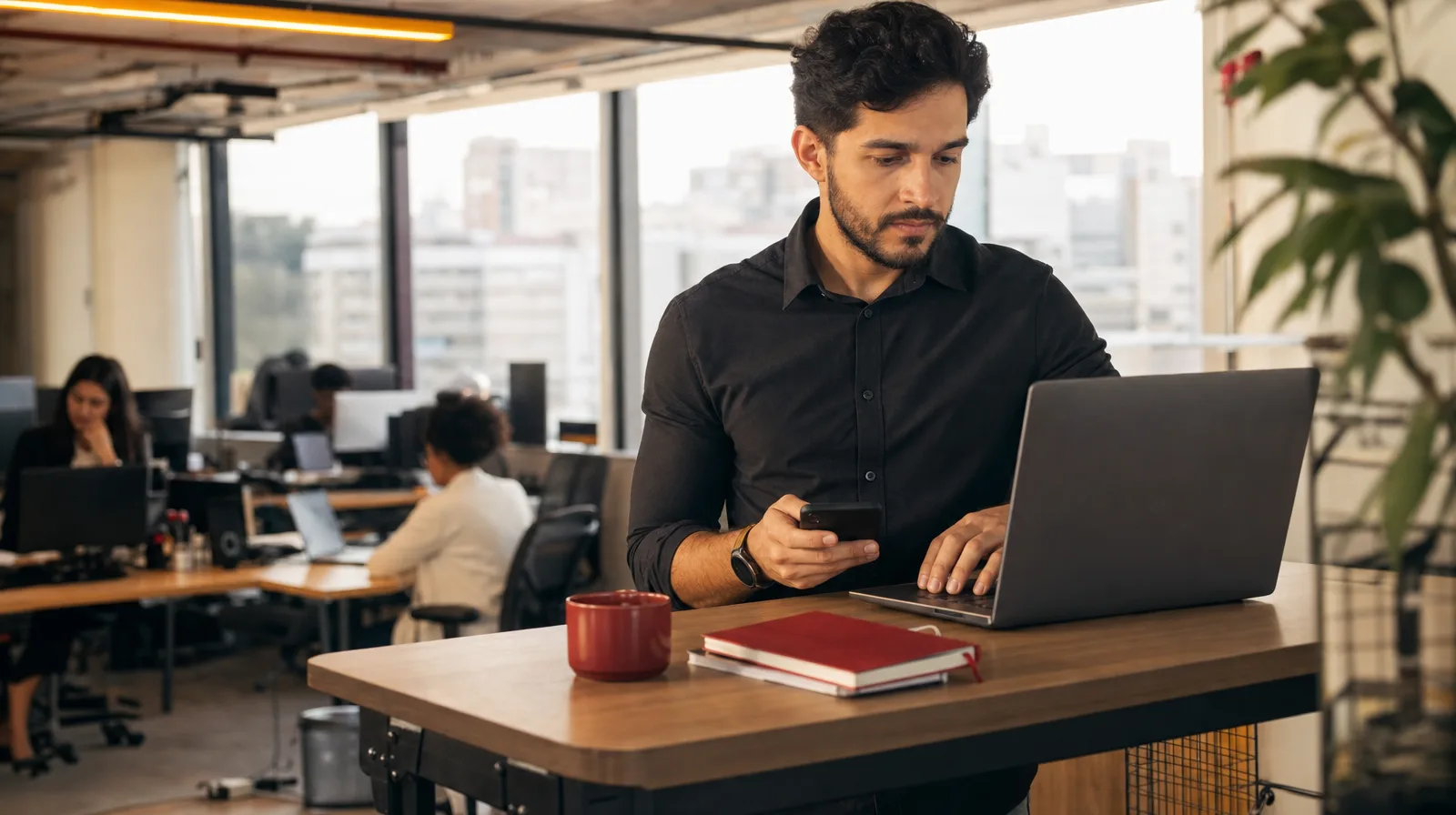 Uma assistente com IA que conversa com seus leads, agenda reuniões, envia lembretes e otimiza sua agenda comercial. Mais reuniões, mais fechamentos.
